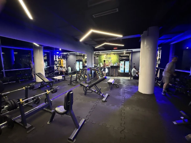 تصویر باشگاه لایف پلاس (Life Plus Gym)