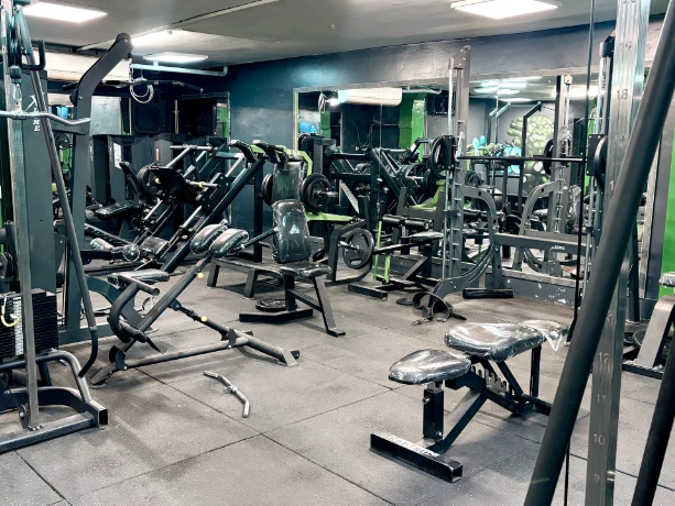 تصویر باشگاه سی اف سی (CFC Gym)