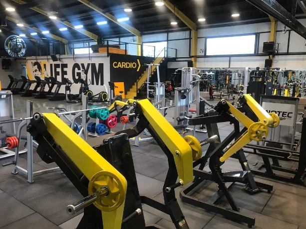 تصویر باشگاه لایف جیم (Life Gym)