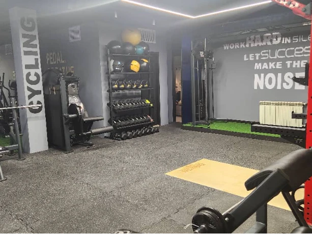 تصویر باشگاه اینفینیتی