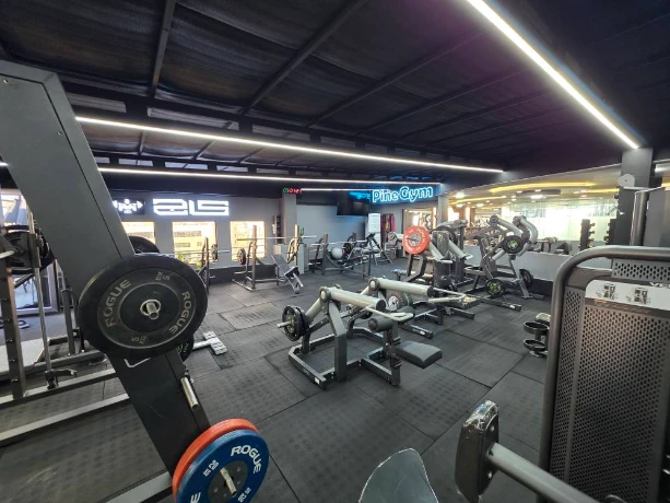 تصویر باشگاه کاج (Pine Fitness Club)