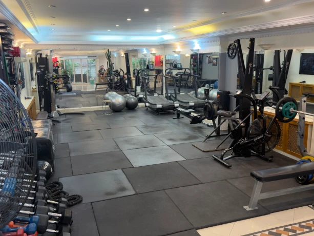 تصویر استودیو ورزشی فیت استودیو (Fit Studio)