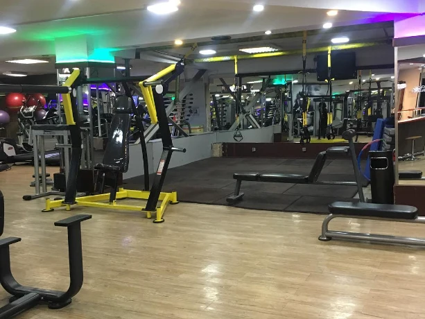 تصویر باشگاه پرسیس (Persis Gym)