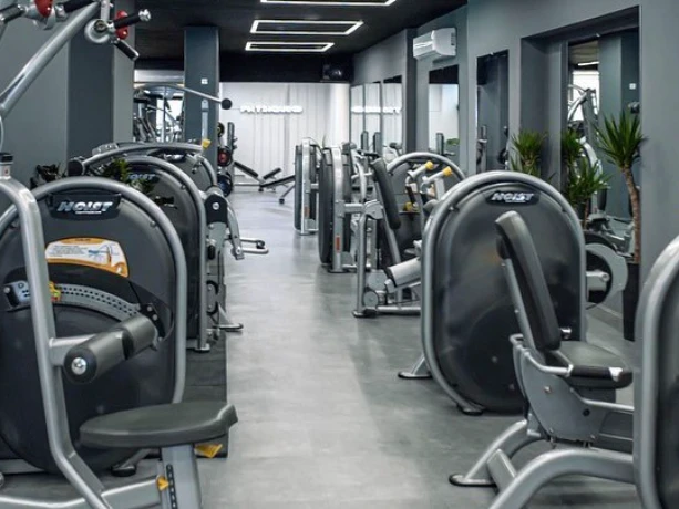 تصویر باشگاه فیزیک پرو (physique pro)