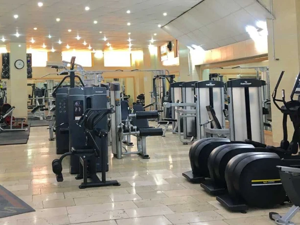 تصویر باشگاه بدنسازی باتیس