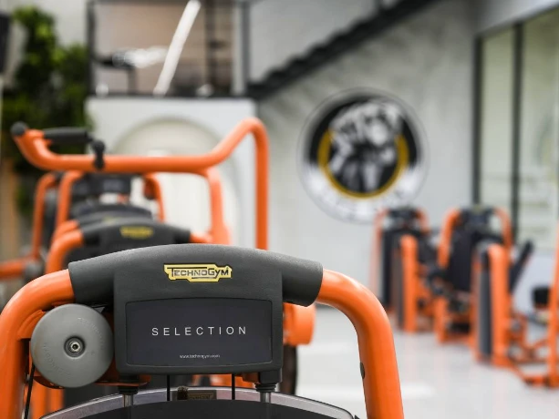 تصویر باشگاه لایف جیم (Life Gym) شعبه پاسداران