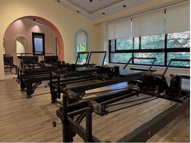 تصویر استودیو ورزشی خانه پیلاتس ما (We Pilates House)