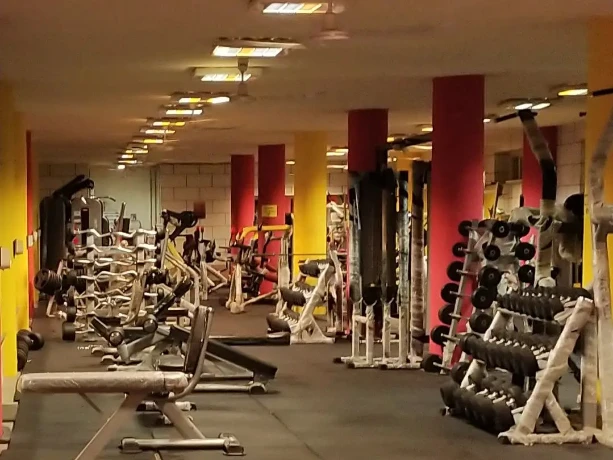 تصویر باشگاه امو (emo gym)