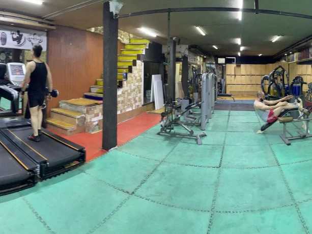 تصویر باشگاه افق در رشت