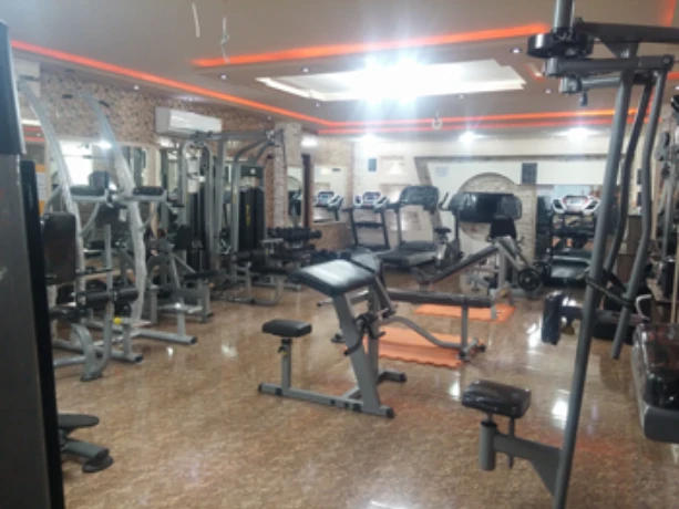 تصویر باشگاه بدنسازی سروش در رشت