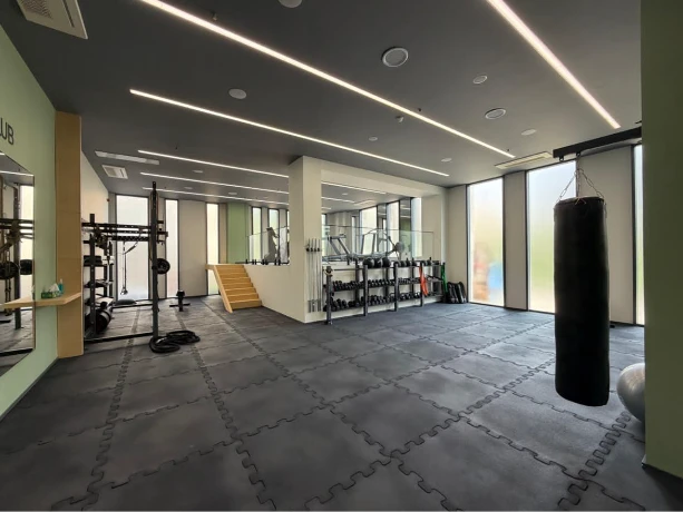 تصویر باشگاه متریک (Metric Club)