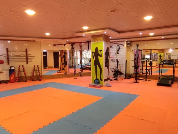 تصویر فیت لند (fit land) در شهر کرد