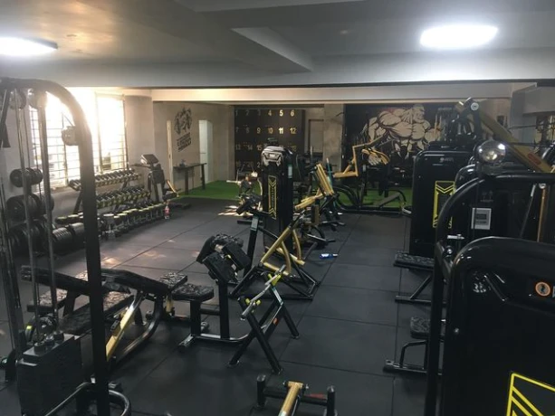 تصویر باشگاه زئوس در ساری (Zeus Club)