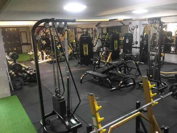 تصویر باشگاه زئوس در ساری (Zeus Club)