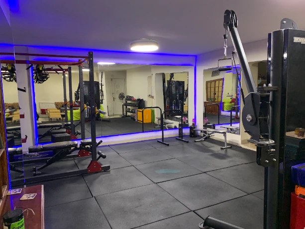 تصویر هوم جیم سای فیت (Sci Fit)